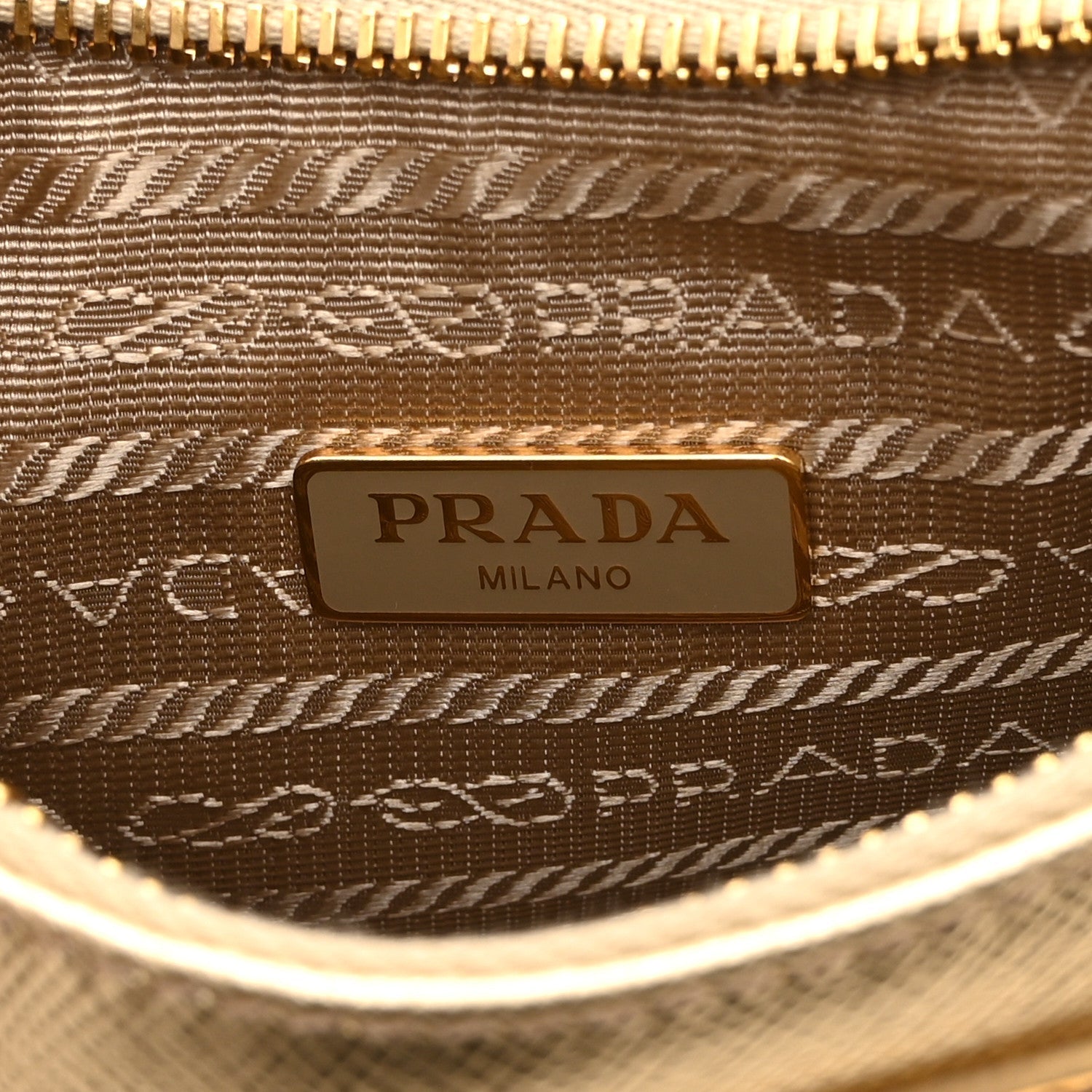 Saffiano Lux Mini Re-Edition Shoulder Bag Platino