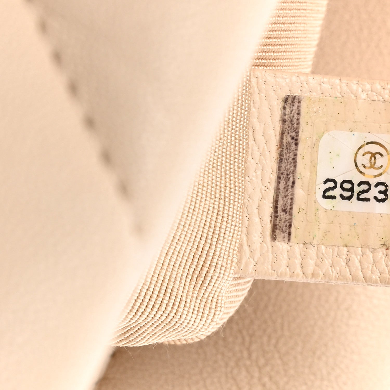 Goatskin Quilted Medium CHNL 19 Flap Light Beige