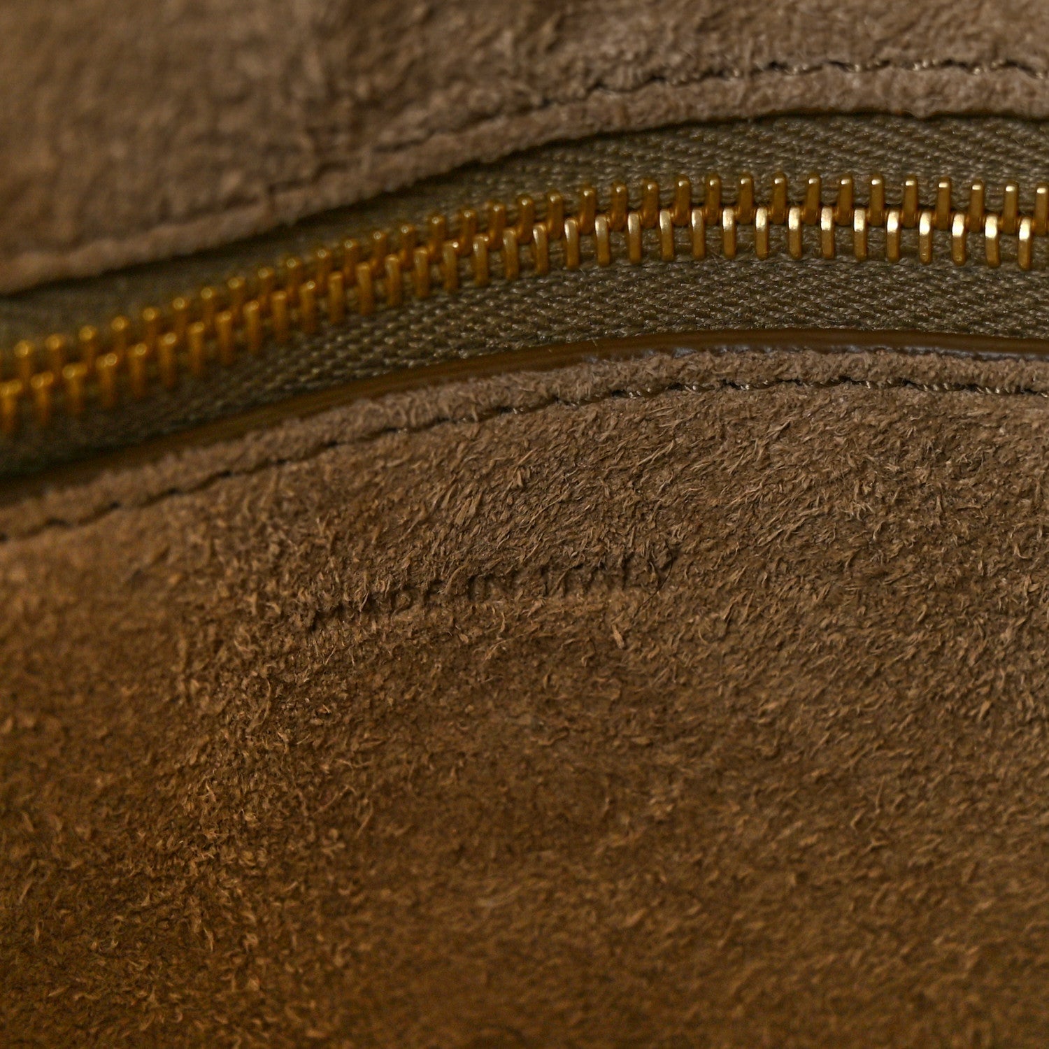 Soft Grained Calfskin Small Sangle Bucket Bag Taupe
