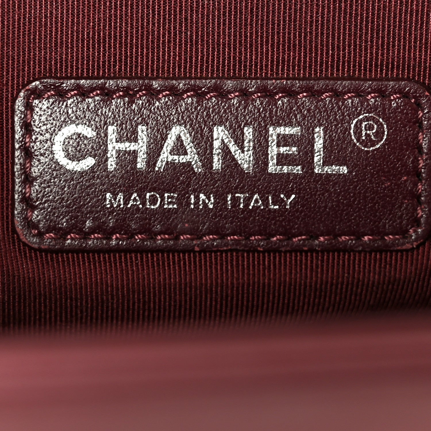 Velvet Tweed Quilted Medium Boy Flap Burgundy