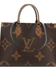 Reverse Monogram Giant Onthego MM