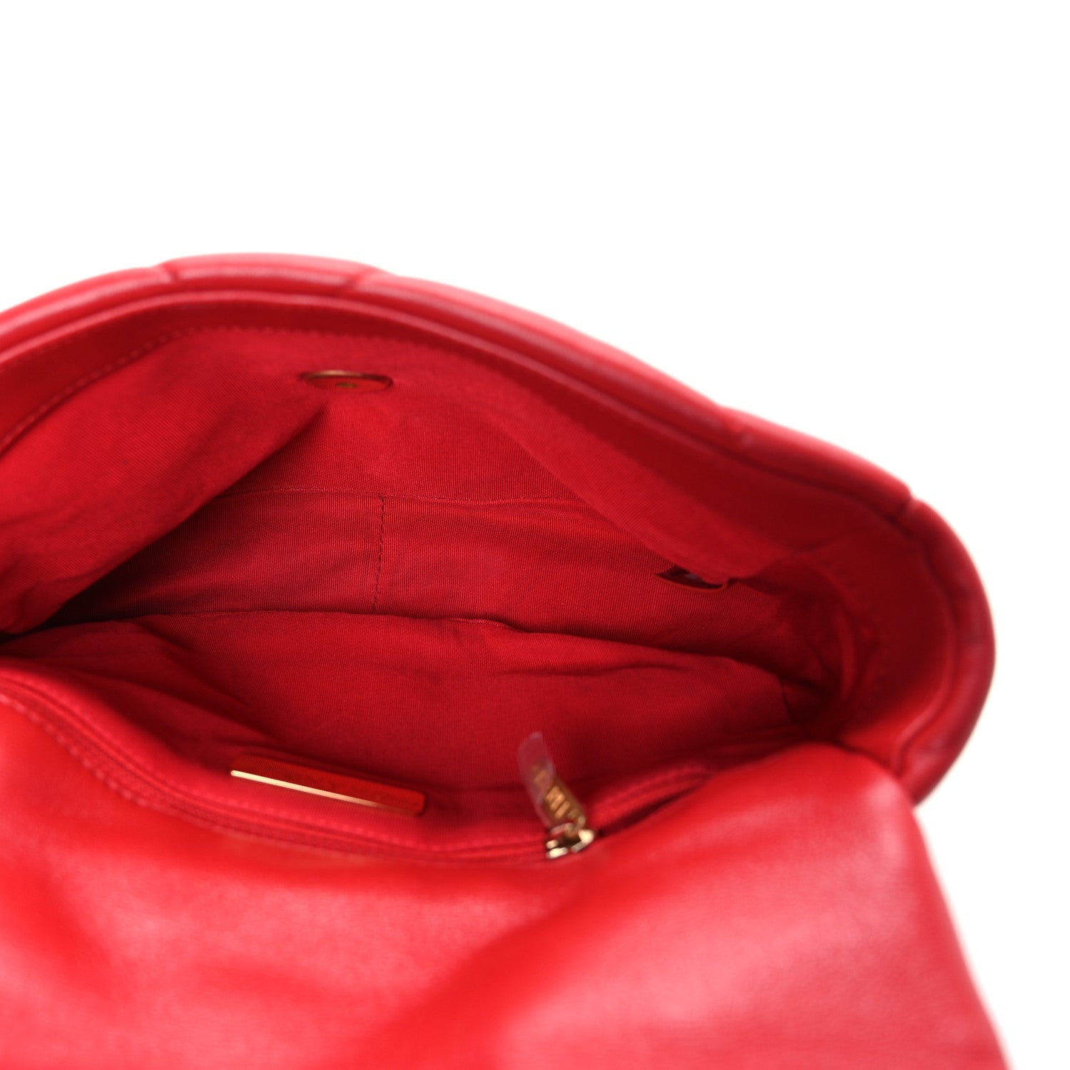 Lambskin Quilted Medium CHNL 19 Flap Red