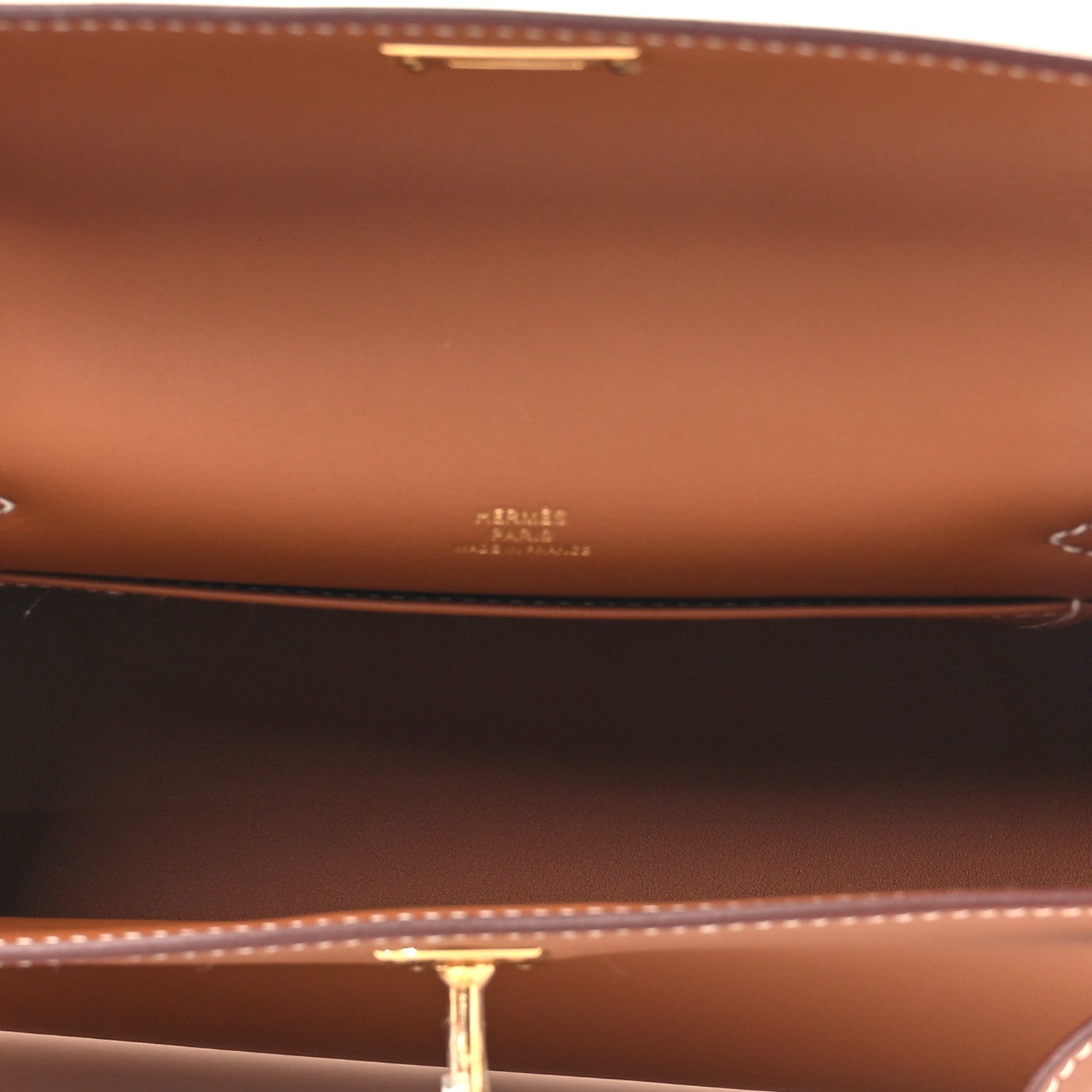 Swift Kelly Pochette Clutch Gold