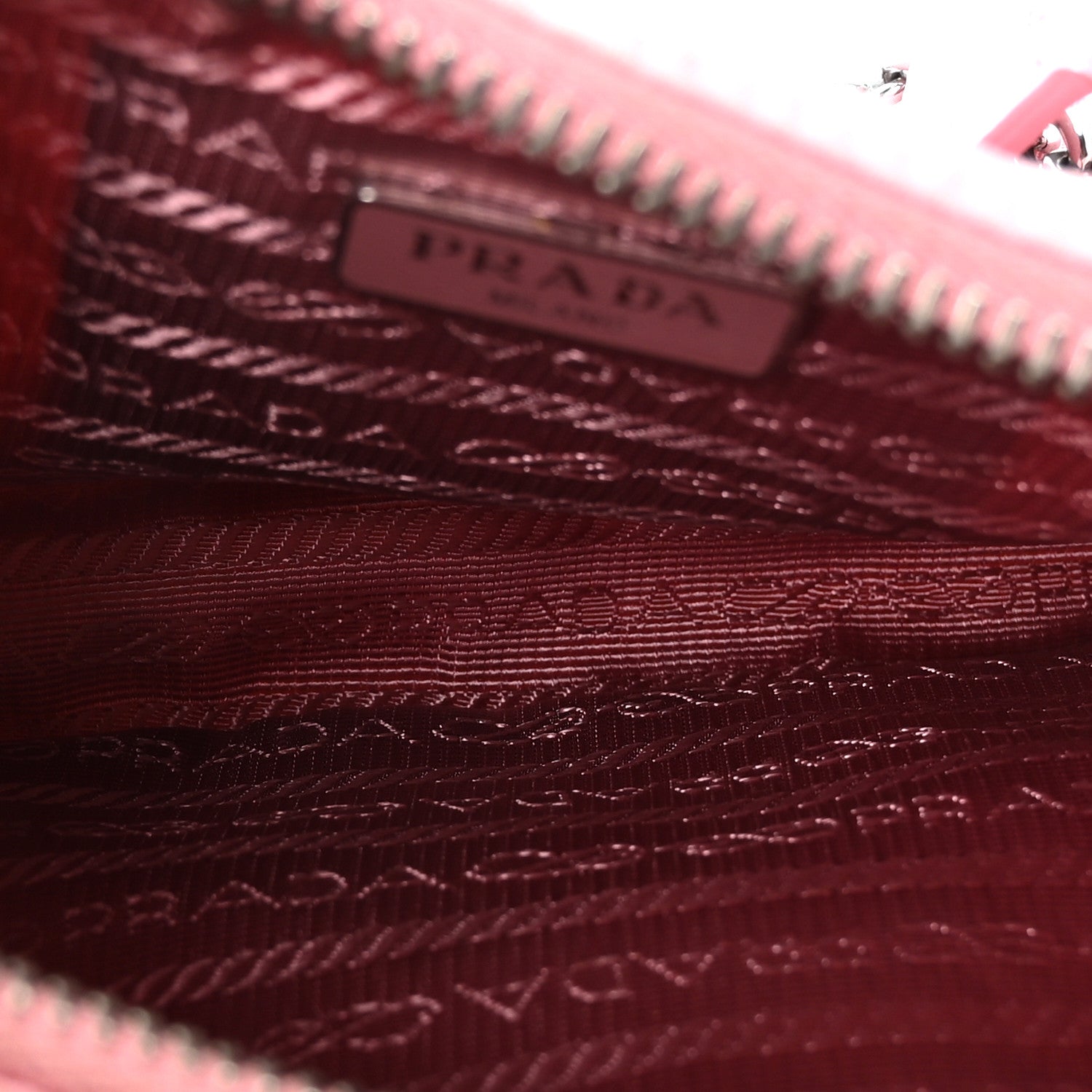 Nylon Re-Edition 2005 Shoulder Bag Rosa