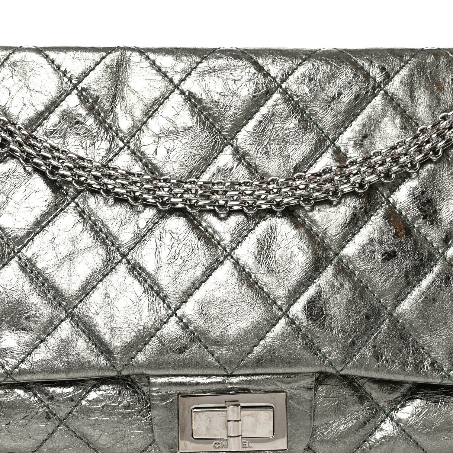 Metallic Aged Calfskin Quilted 2.55 Reissue 227 Flap Vert Fonce