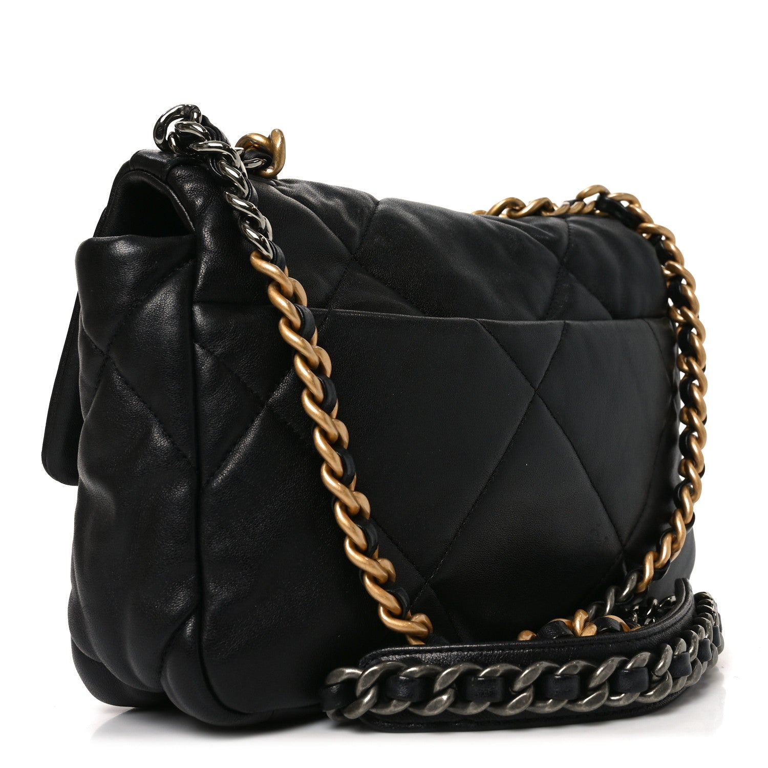 Lambskin Quilted Medium CHNL 19 Flap Black