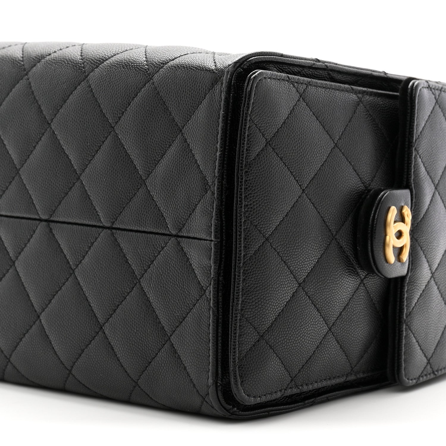 Caviar Quilted Medium CHNL 25 Handbag Black