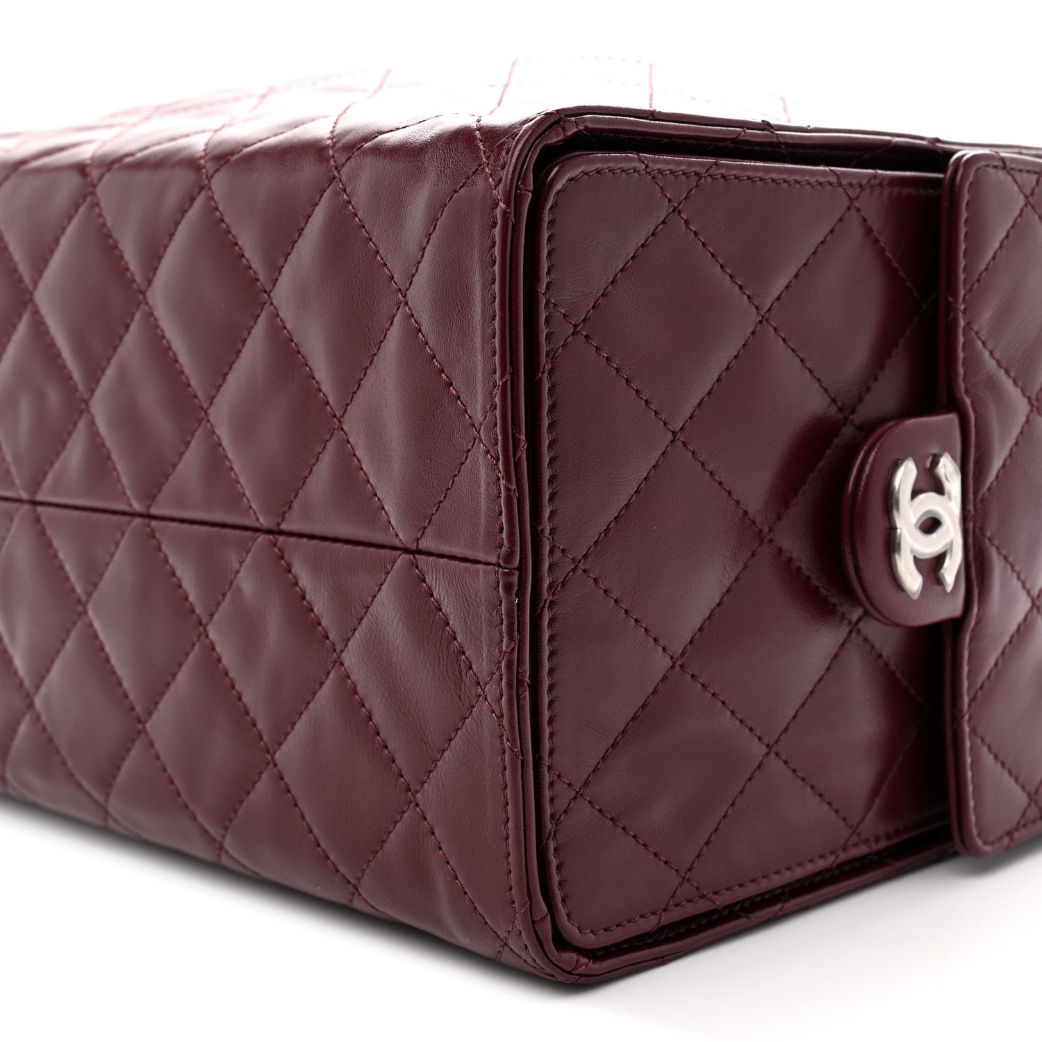 Shiny Crumpled Calfskin Quilted Medium CHNL 25 Handbag Dark Burgundy