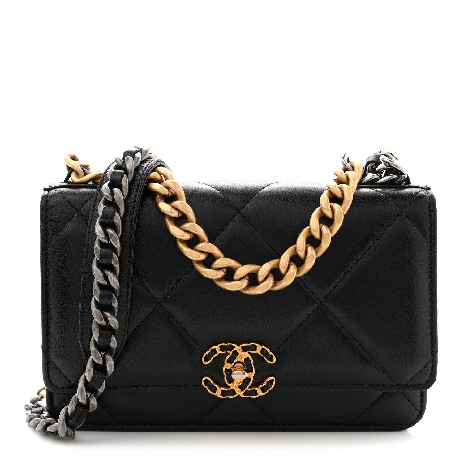 Lambskin Quilted CHNL 19 Wallet On Chain WOC Black