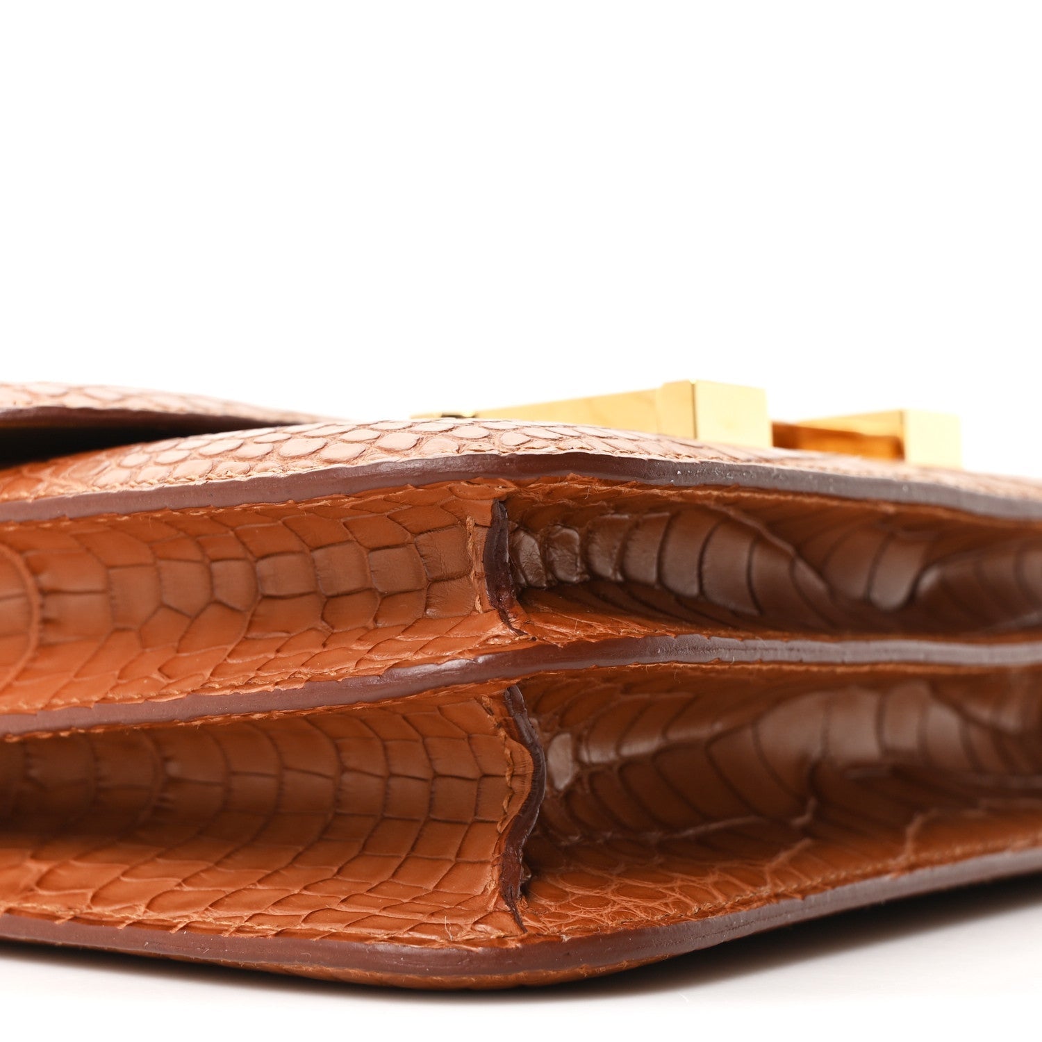 Matte Alligator Constance 18 Gold