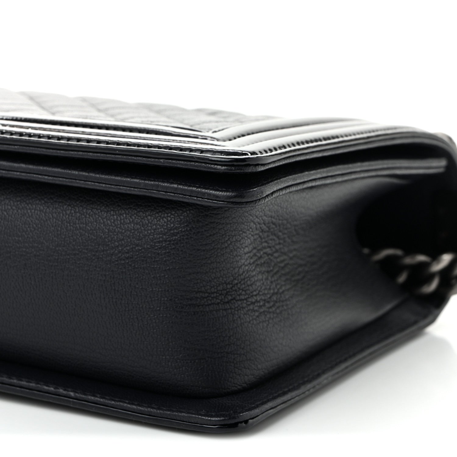 Goatskin Quilted Patent New Medium Duo Boy Flap Black