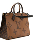 Reverse Monogram Giant Onthego MM