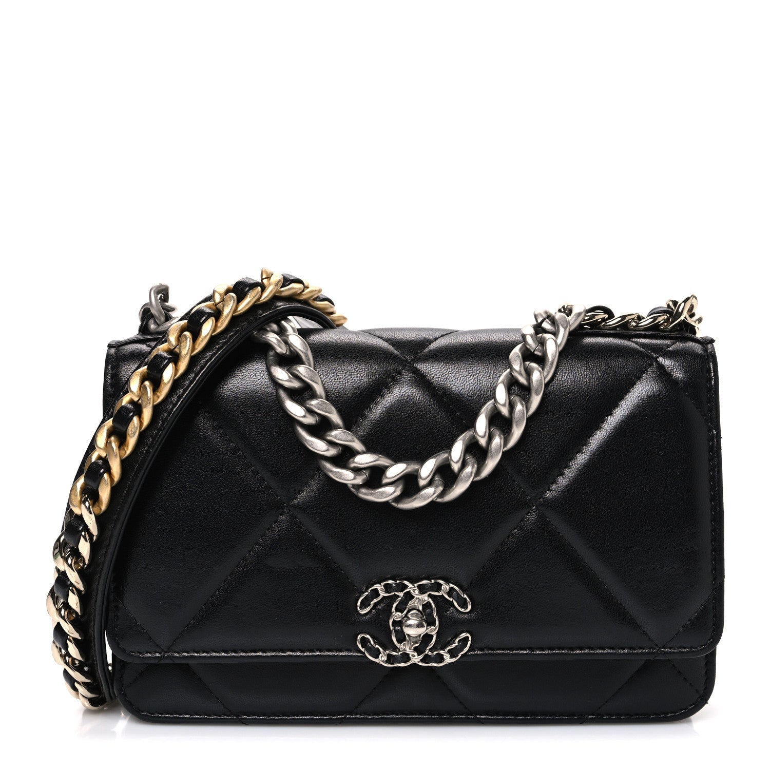 Lambskin Quilted CHNL 19 Wallet On Chain WOC Black