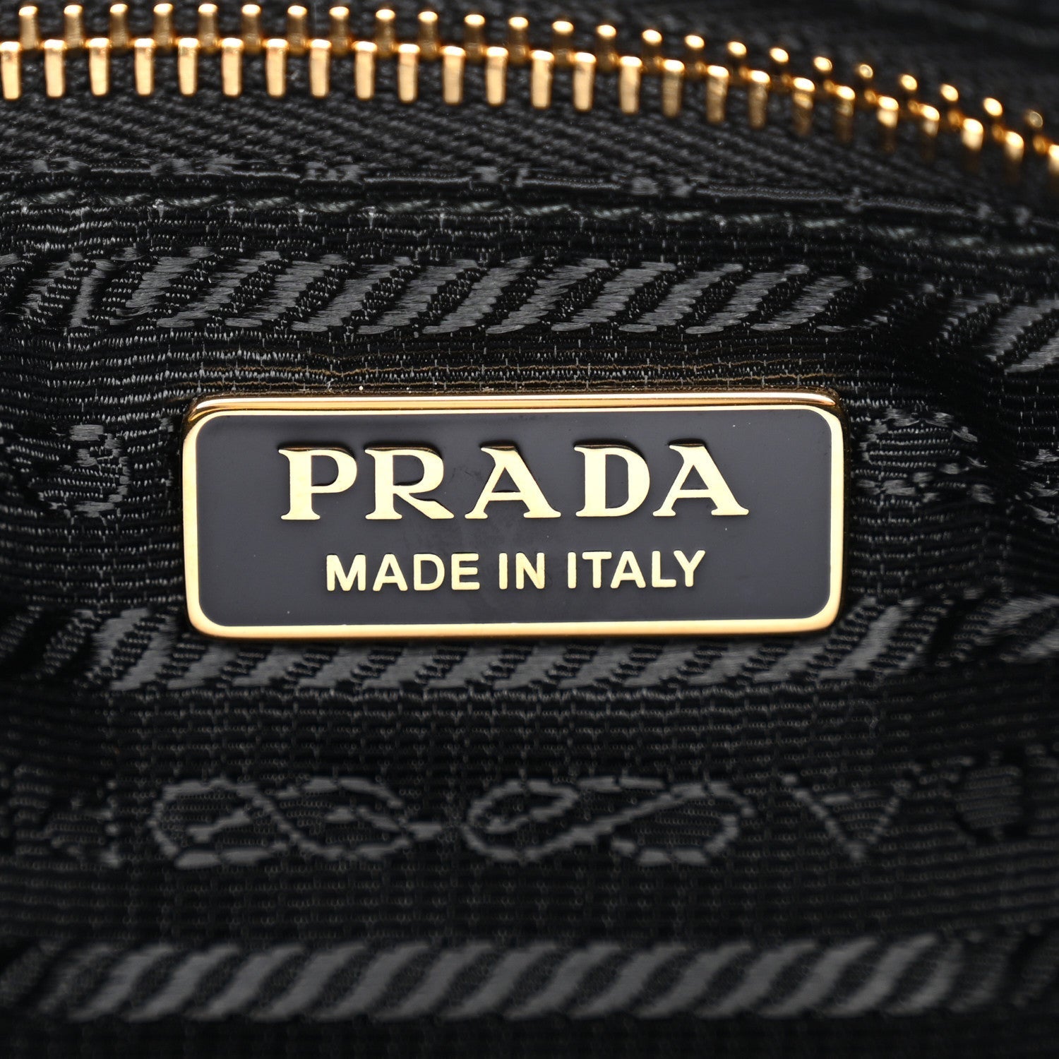 Tessuto Nylon Saffiano Mini Re-Edition 2005 Bag Black