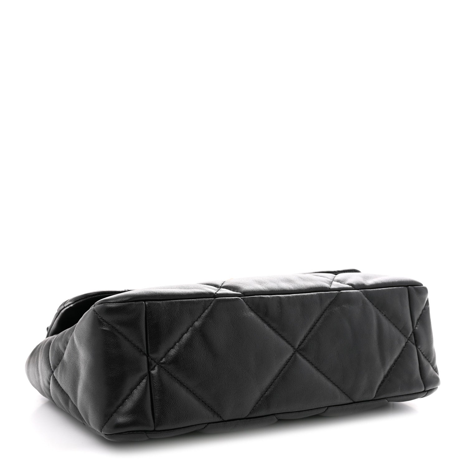 Lambskin Quilted Large CHNL 19 Flap Black