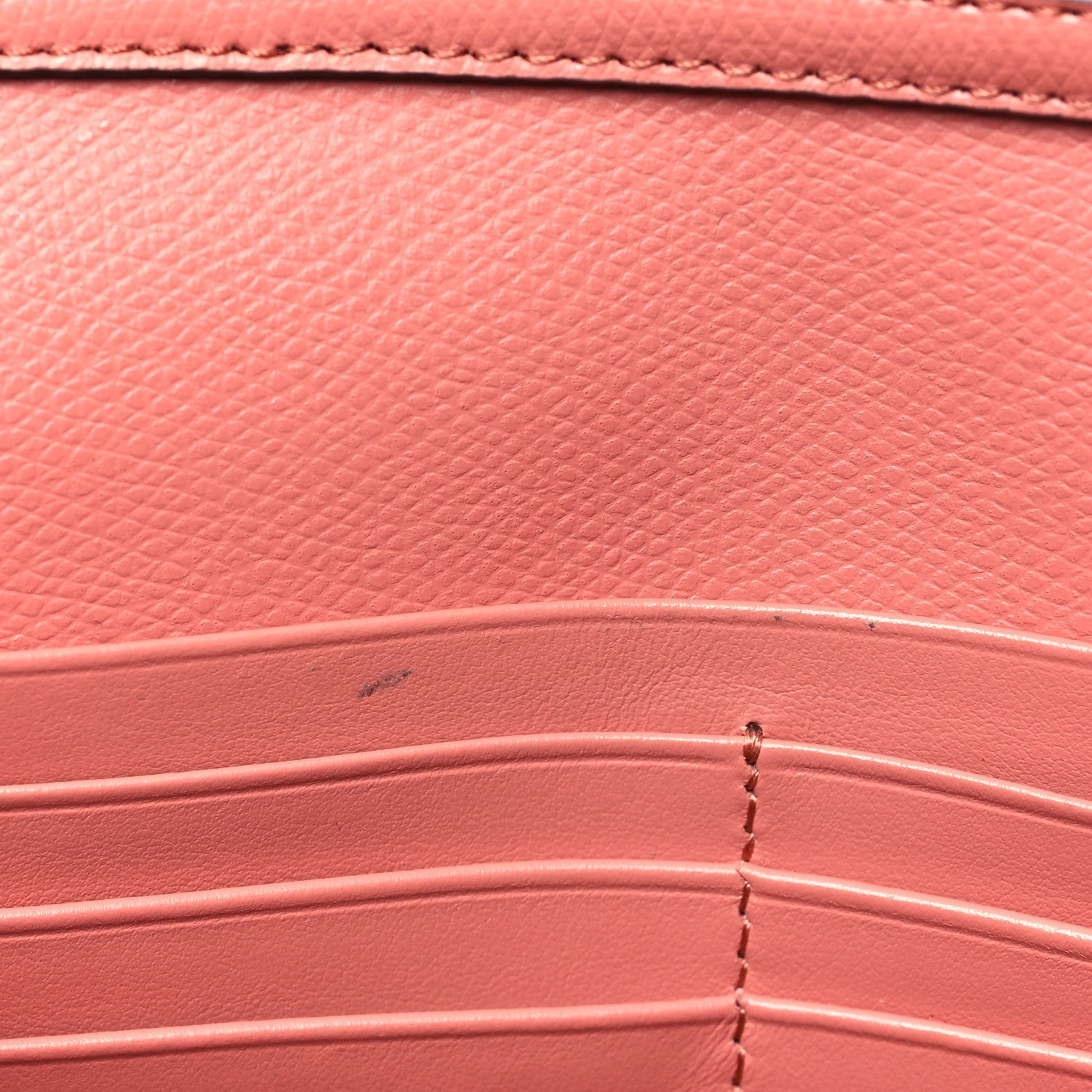 Vitello Cruise F is FNDI Medium Envelope Wallet on Chain Macaron