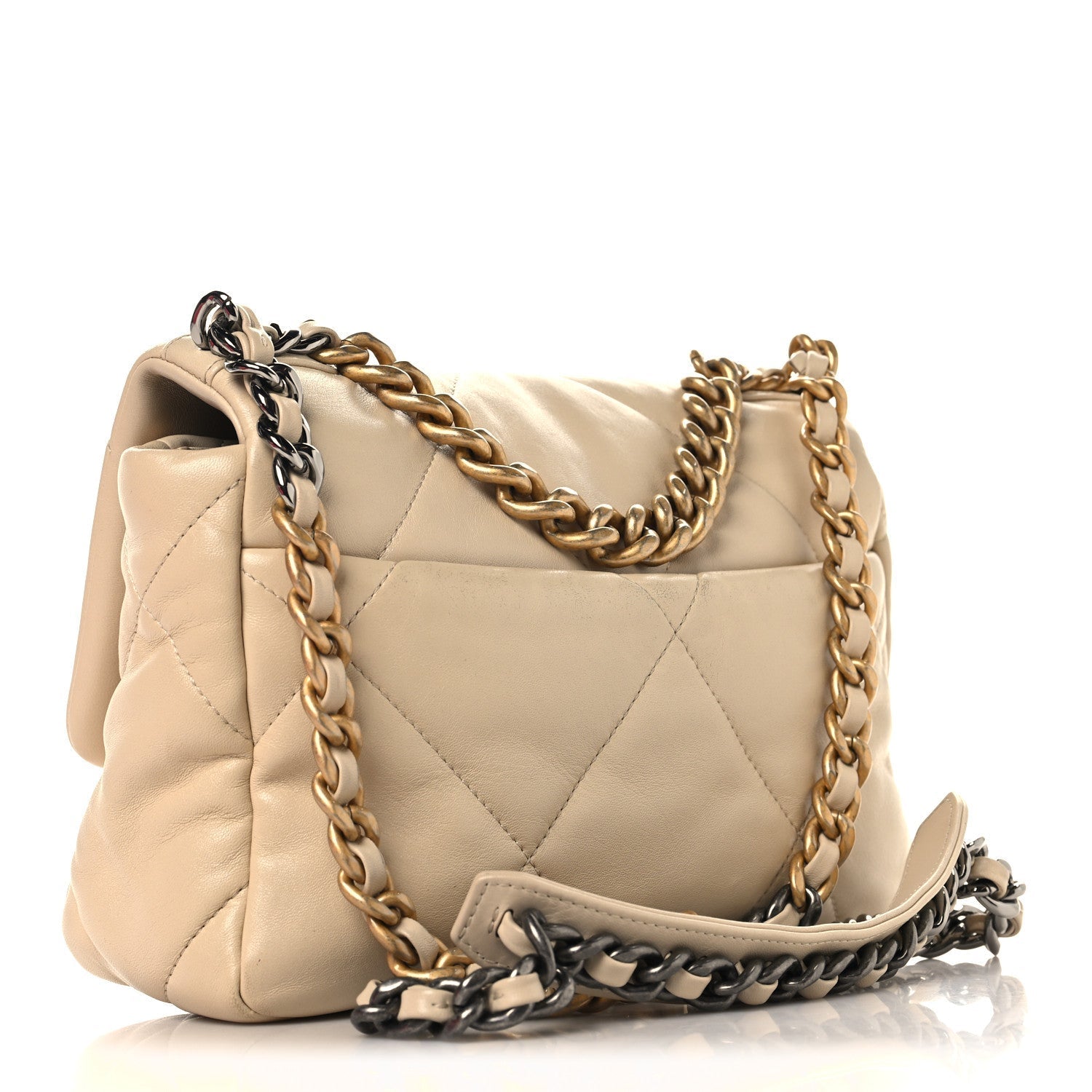 Lambskin Quilted Medium CHNL 19 Flap Beige