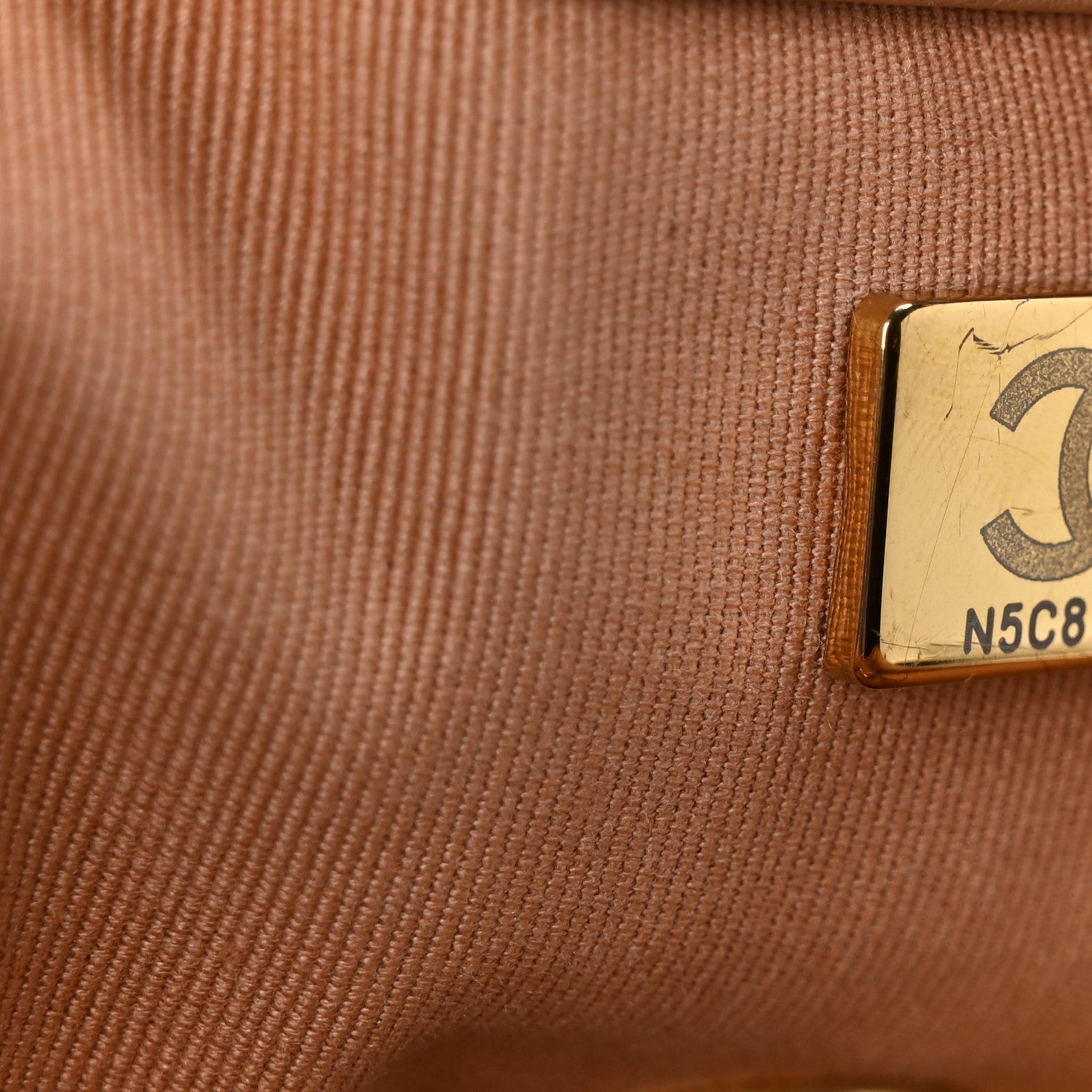 Shiny Lambskin Quilted Medium CHNL 19 Flap Beige